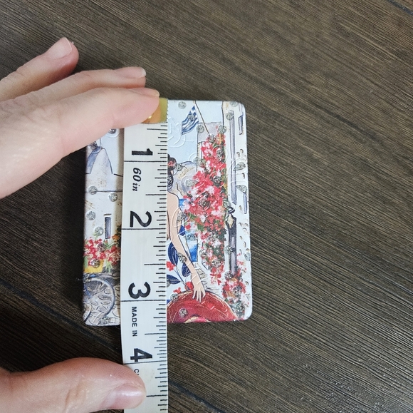 NEW 🔴 Colorful Double-Sided Compact Mirrors - Picture 4 of 13